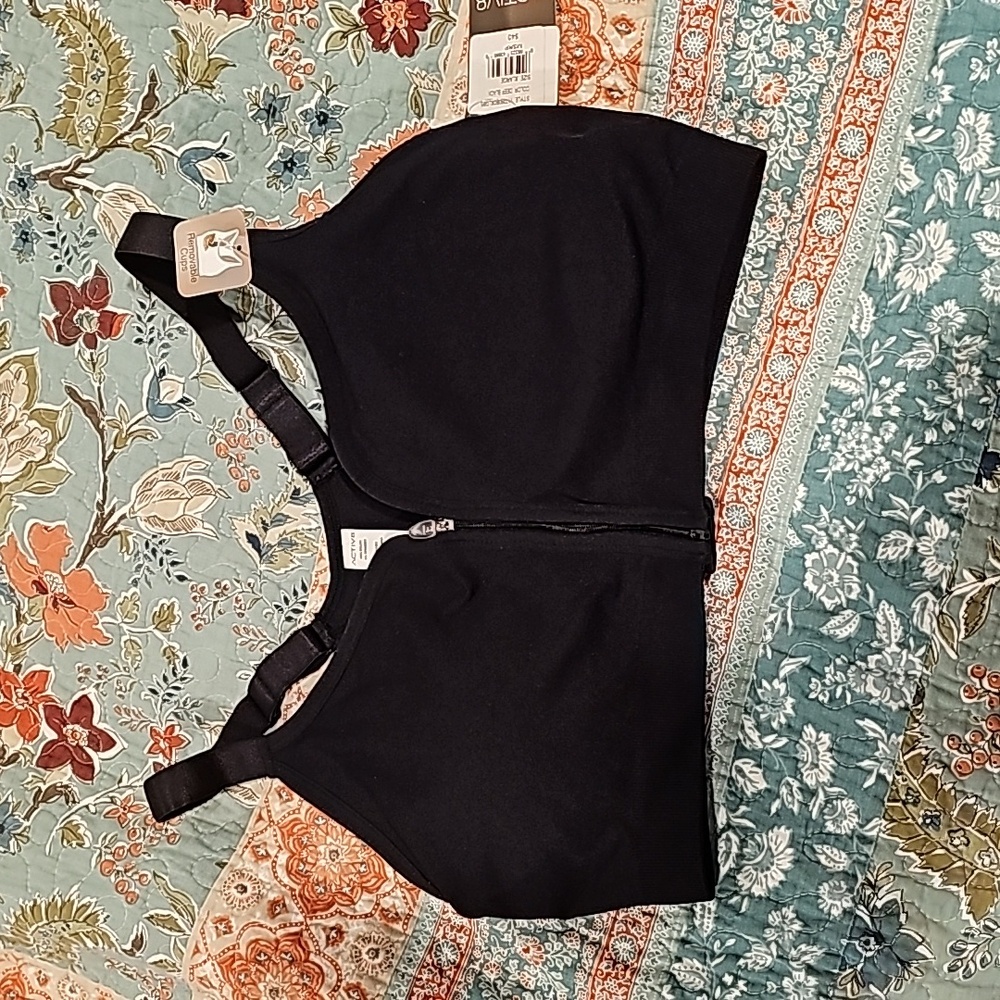 NWT, "Activ" Sports Bra